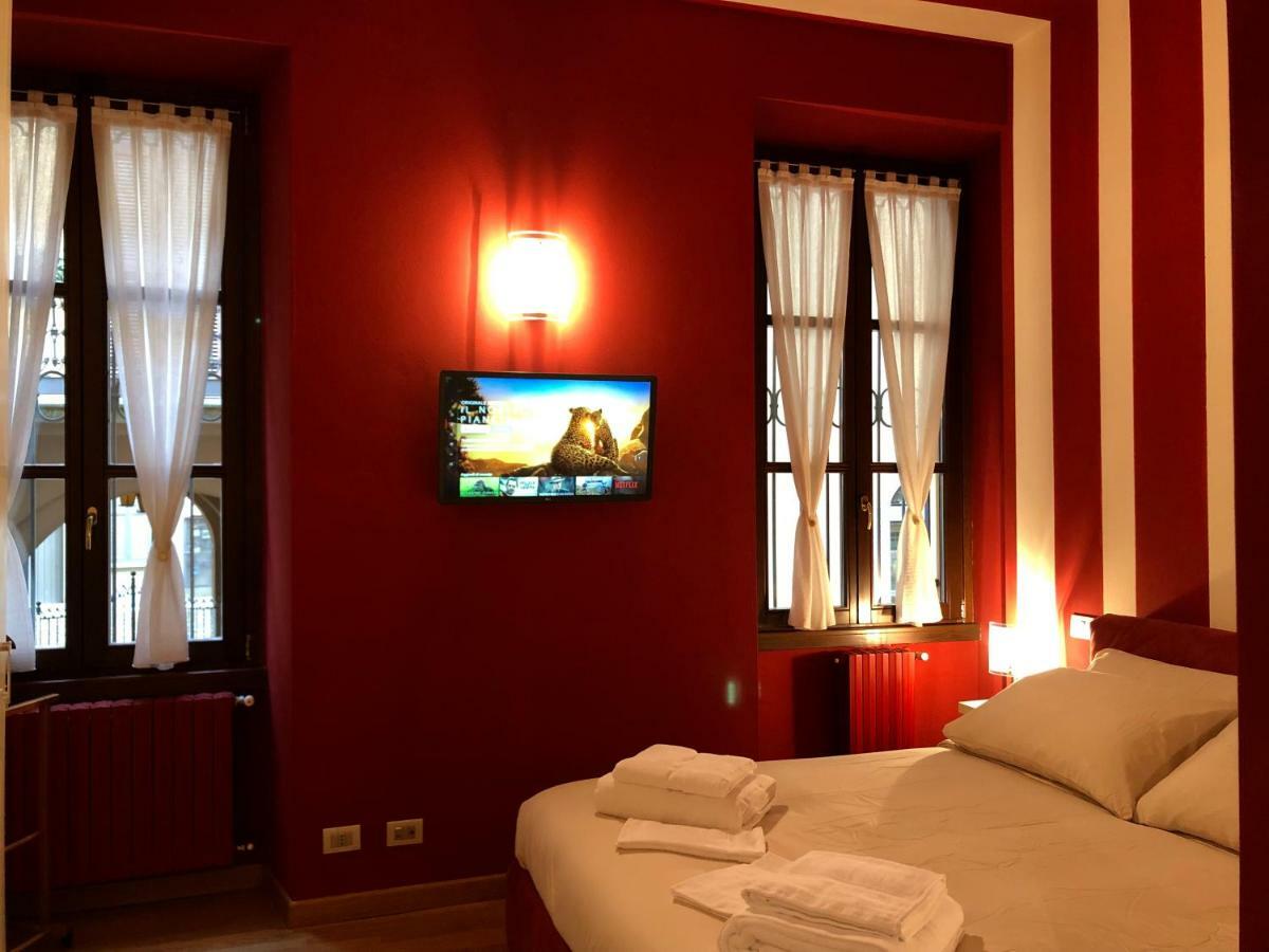 La Via Degli Artisti Apartment Арона Екстериор снимка